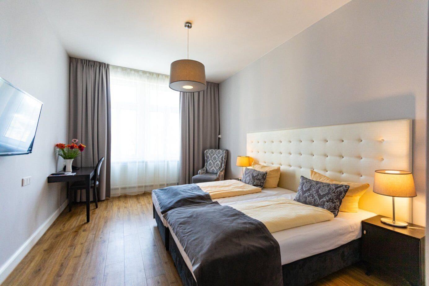 באד סודן אם טאונוס Hotel Rheinischer Hof Bad Soden מראה חיצוני תמונה